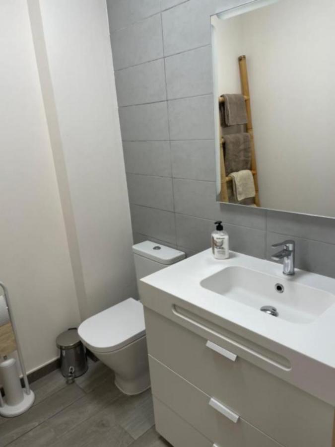 Green View Luxury Appartment In New Complex Pueblo Majorero Next To Golf Course 5 Min Walk From The Beach And Atlantico Shopping Centre In Caleta De Fuste Next To Cassino And Elba Sara Hotel 2 Bedrooms 2 Bathrooms Huge Terace! エクステリア 写真