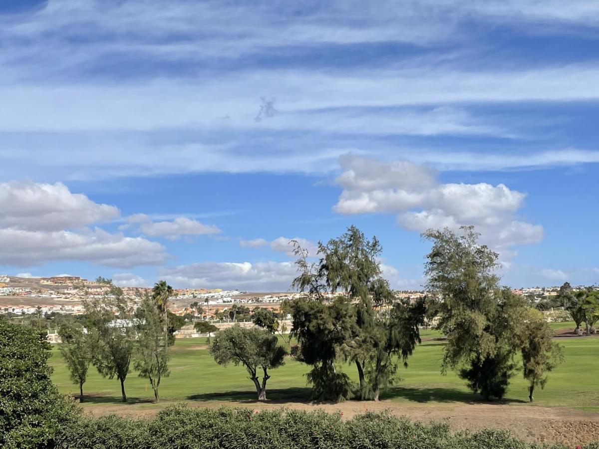 Green View Luxury Appartment In New Complex Pueblo Majorero Next To Golf Course 5 Min Walk From The Beach And Atlantico Shopping Centre In Caleta De Fuste Next To Cassino And Elba Sara Hotel 2 Bedrooms 2 Bathrooms Huge Terace! エクステリア 写真