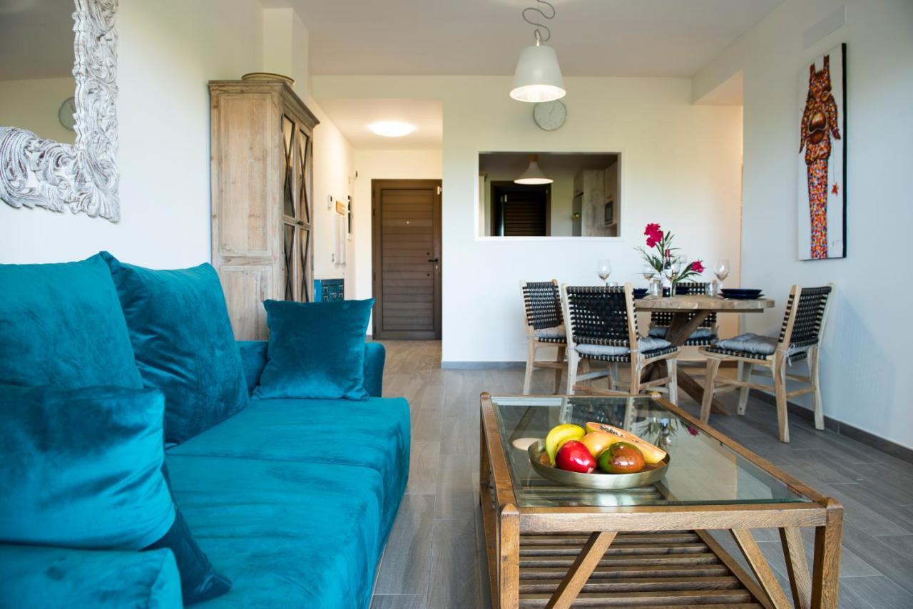 Green View Luxury Appartment In New Complex Pueblo Majorero Next To Golf Course 5 Min Walk From The Beach And Atlantico Shopping Centre In Caleta De Fuste Next To Cassino And Elba Sara Hotel 2 Bedrooms 2 Bathrooms Huge Terace! エクステリア 写真